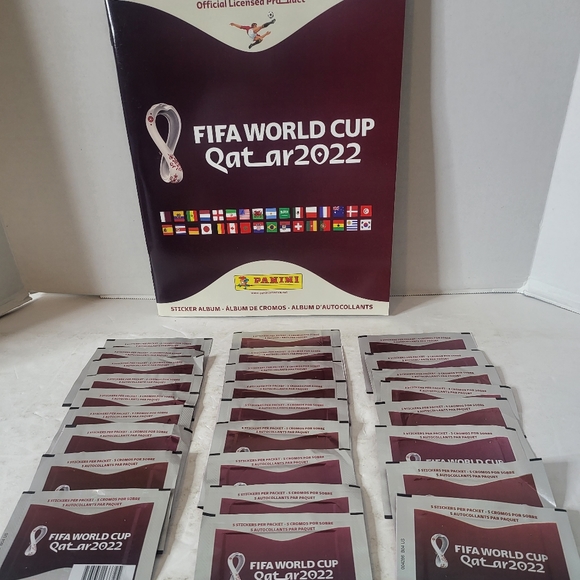 Panini Fifa World Cup 2022 Sticker Album And 26 Packs Of Stickers (130) NEW - Picture 1 of 9